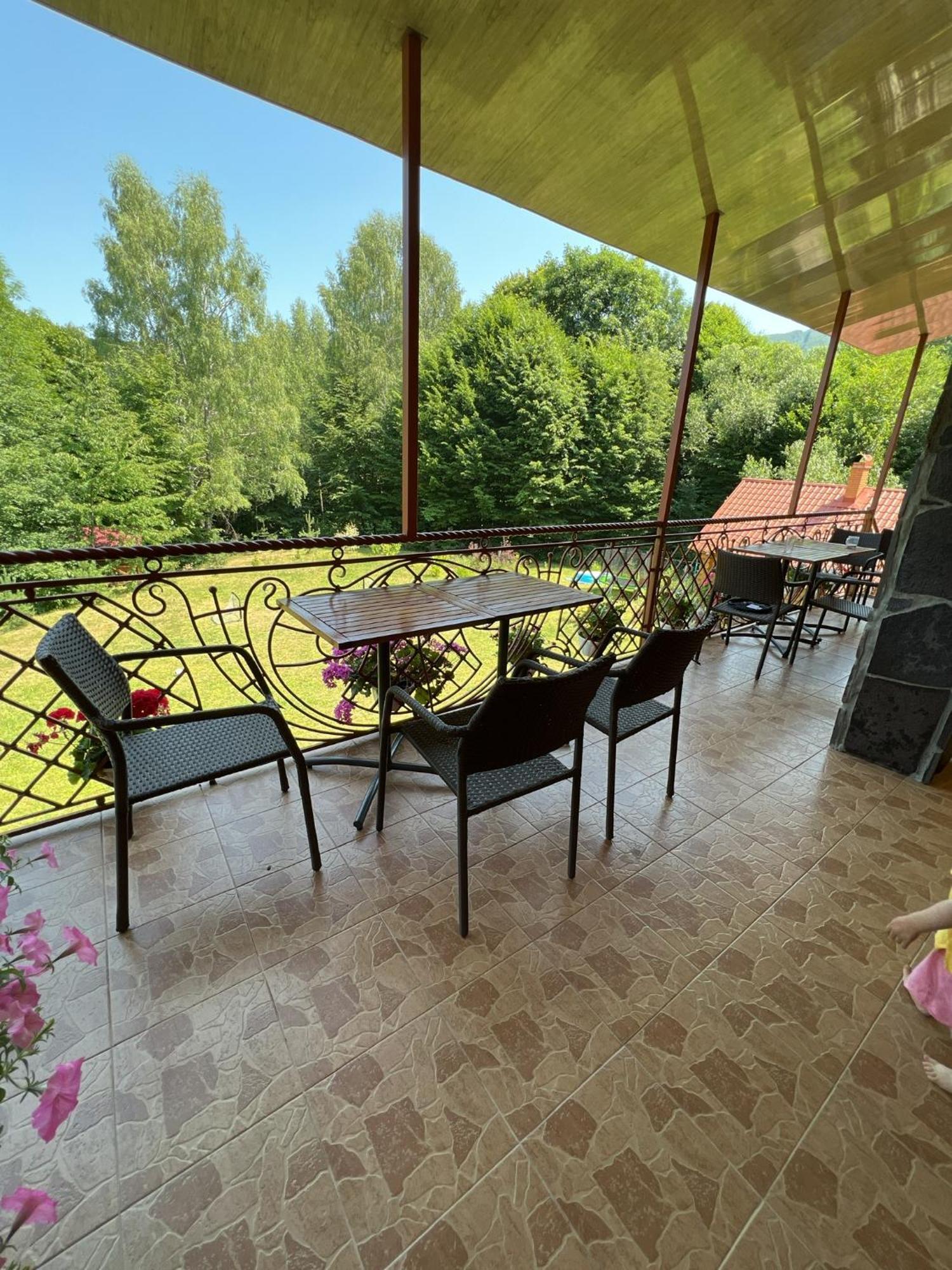 Vovk Gasthaus Syňak Exteriér fotografie
