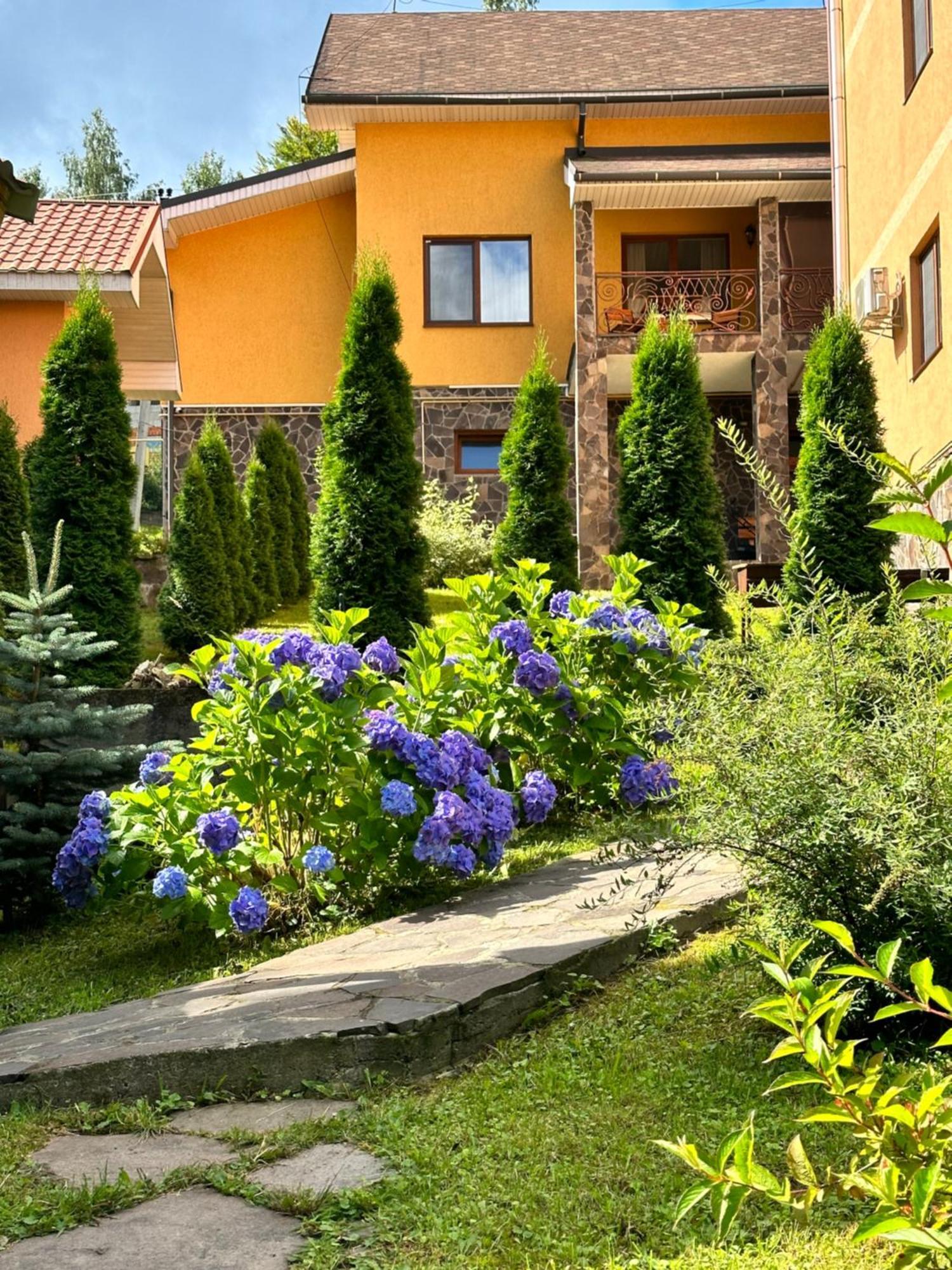 Vovk Gasthaus Syňak Exteriér fotografie